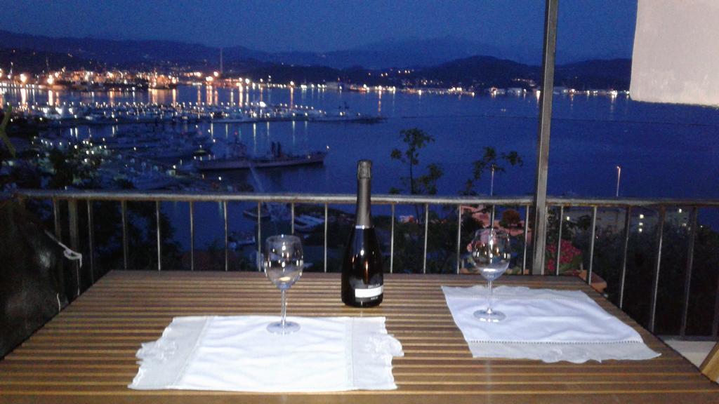 Tre Pini Apartment La Spezia Buitenkant foto